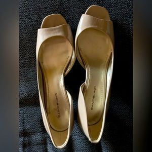 Bandolino heels light tan.